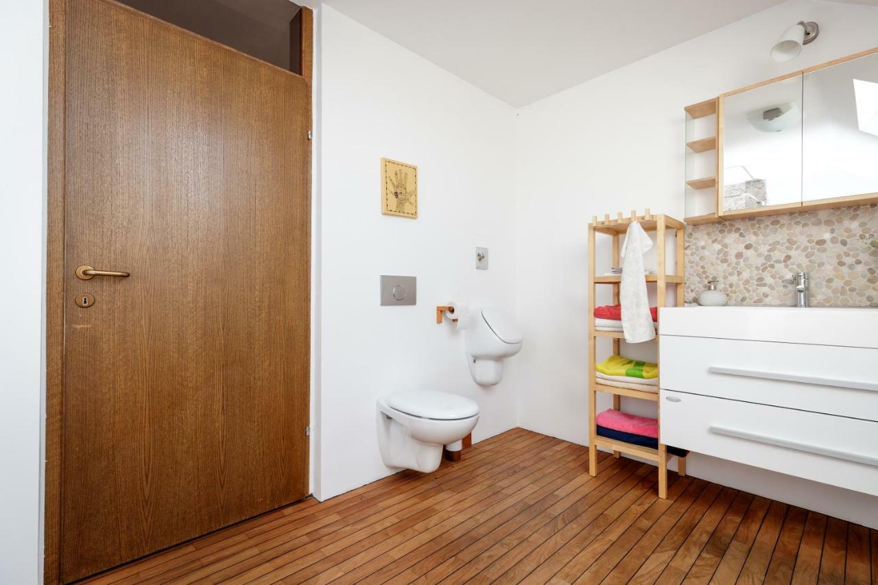 Cosy & Spacious Apt. Benc Zirovnica Buitenkant foto